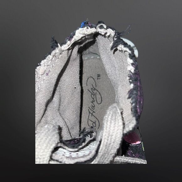 Rare Kids Black Ed Hardy “Love Is” Skull Aces Canvas High Top Sneakers Size 1 - Picture 8 of 12